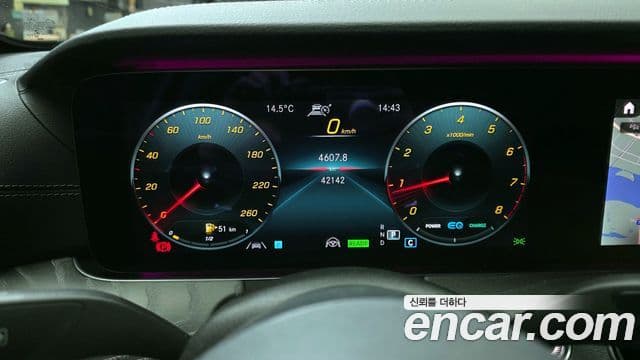 Mercedes-Benz E-класс W213 AMG Line, 2021 8