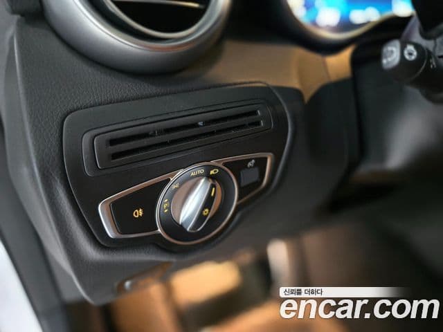 Mercedes-Benz GLC-класс X253 GLC300e 4MATIC купе, 2021 16