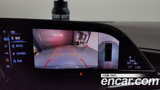 Cadillac Escalade 5세대 ESV Sport Platinum, 2023 15