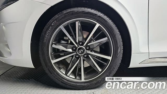 Hyundai The / новый New Grandeur IG Le Blanc, 2023 все фото