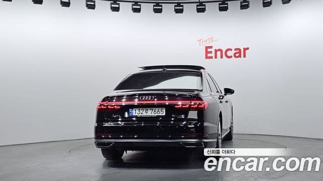 Audi A8 (D5) 55 TFSI Quattro LWB, 2021 4