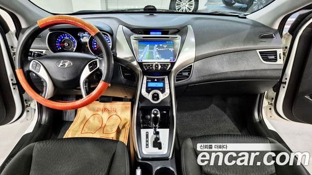 Hyundai Avante MD Luxury, 2012 7