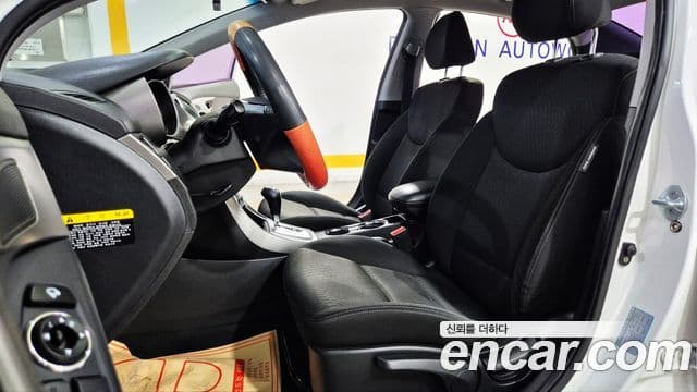 Hyundai Avante MD Luxury, 2012 12