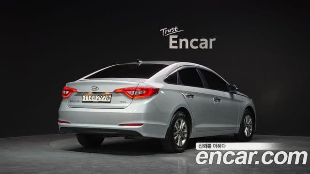 Hyundai LF Sonata Premium, 2016 2