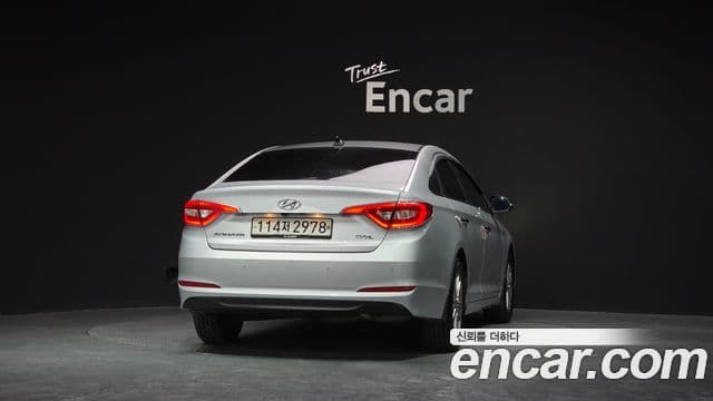 Hyundai LF Sonata Premium, 2016 4
