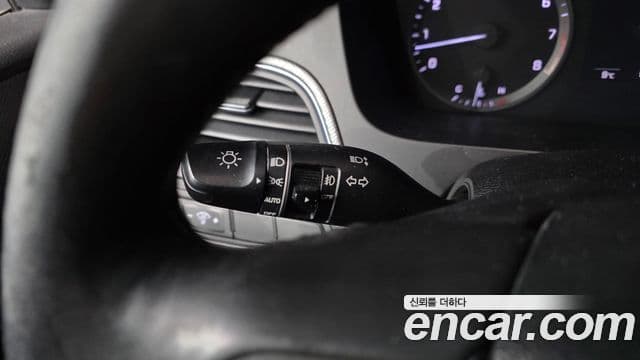 Hyundai LF Sonata Premium, 2016 18