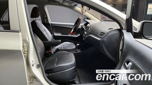 Kia All New Morning Luxury, 2015 10