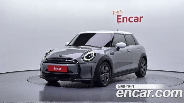 Mini Cooper 3세대, 2022 1