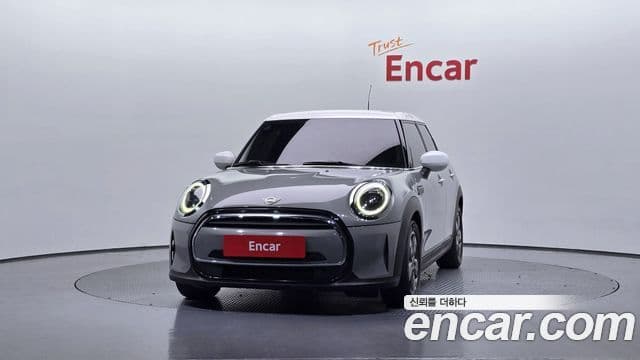 Mini Cooper 3세대, 2022 3