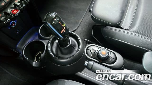 Mini Cooper 3세대, 2022 9