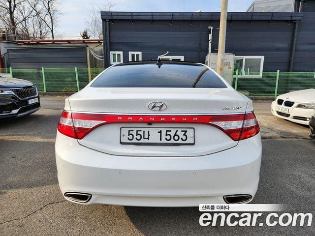 Hyundai Grandeur HG Exclusive, 2014 4