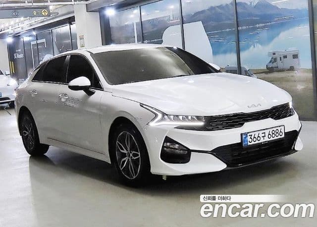 Kia K5 3세대 Prestige, 2022 2