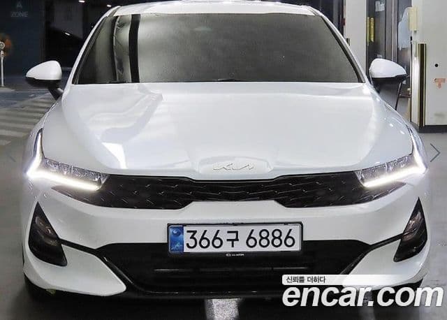 Kia K5 3세대 Prestige, 2022 3