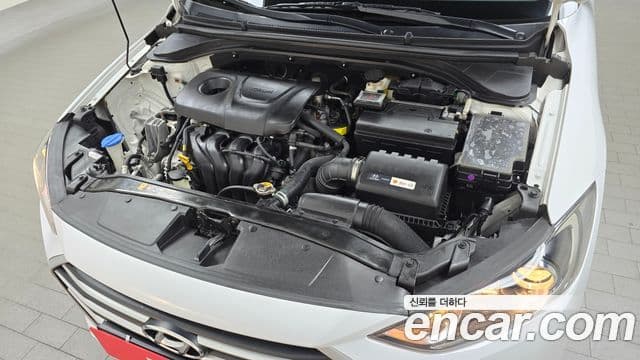 Hyundai Avante AD 1.6 GDI Smart, 2018 6