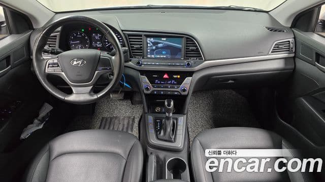 Hyundai Avante AD 1.6 GDI Smart, 2018 7