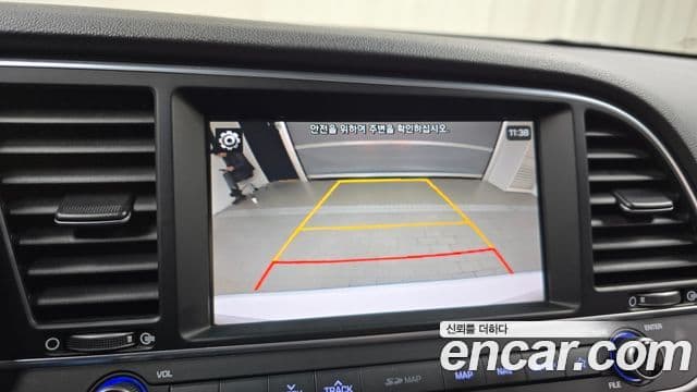 Hyundai Avante AD 1.6 GDI Smart, 2018 15