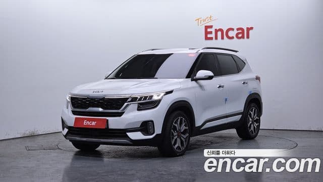 Kia Seltos Signature, 2023 1