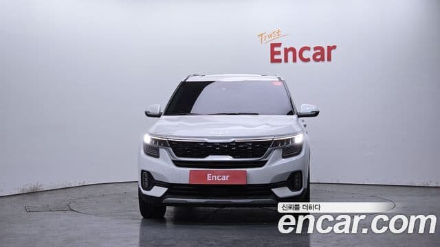 Kia Seltos Signature, 2023 3