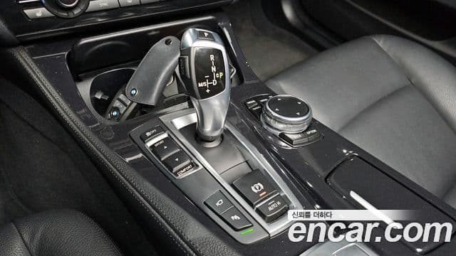 BMW 5시리즈 (F10) 520d M Aero Dynamic, 2016 9