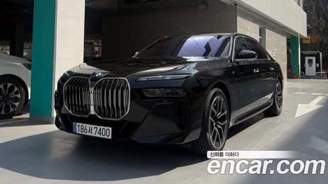 BMW 7시리즈 (G70) 740d xDrive M Sport