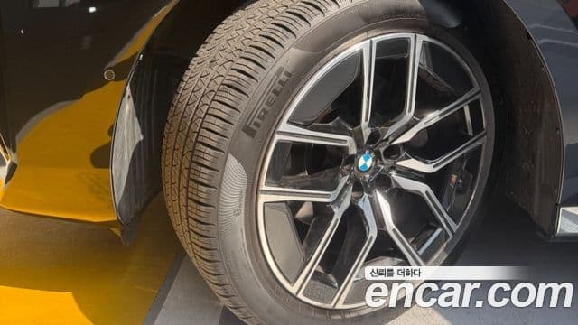 BMW 7시리즈 (G70) 740d xDrive M Sport, 2024 все фото