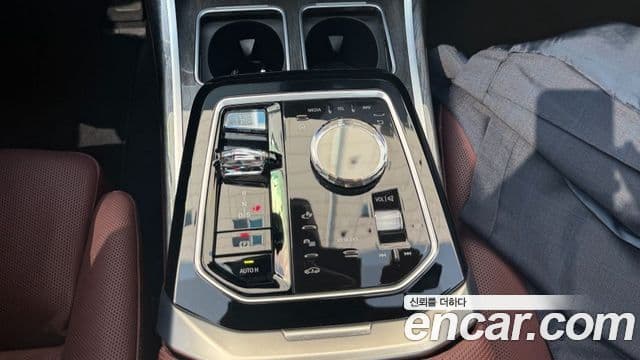 BMW 7시리즈 (G70) 740d xDrive M Sport, 2024 9