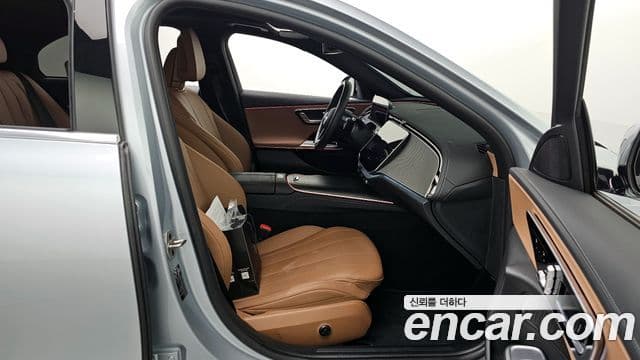 Mercedes-Benz E-класс W214 Avantgarde, 2025 11