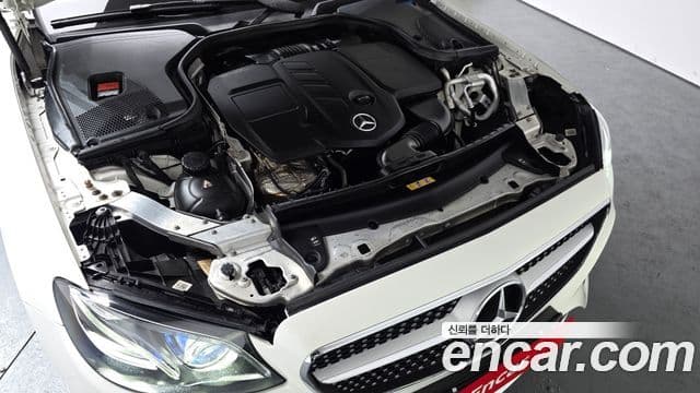 Mercedes-Benz E-класс W213 E220d кабриолет, 2020 6