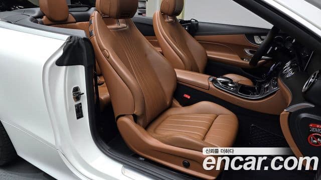 Mercedes-Benz E-класс W213 E220d кабриолет, 2020 10