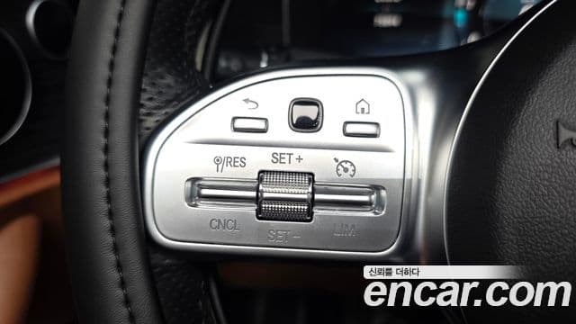 Mercedes-Benz E-класс W213 E220d кабриолет, 2020 16