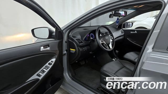 Hyundai Accent(новый кузов / новое поколение) Modern, 2019 10