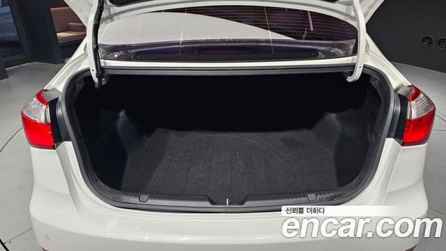 Kia K3 Trendy, 2015 20