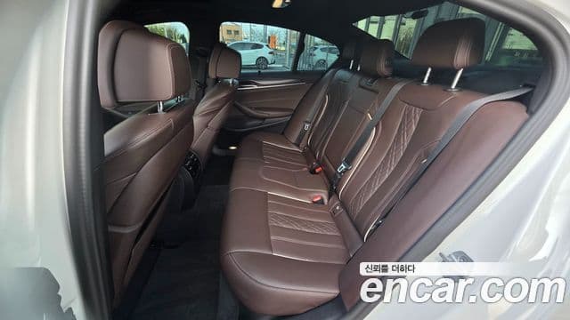 BMW 5시리즈 (G30) 523d M Sport, 2023 10