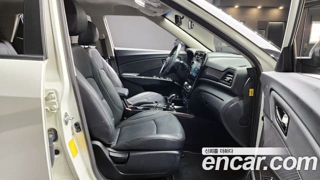 KG모빌리티(SsangYong) Berry New Tivoli V3, 2022 10