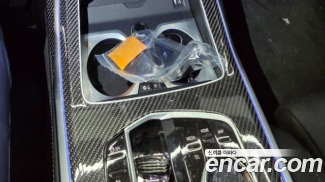 BMW X7 (G07) xDrive 40i M Sport 6인승, 2025 9