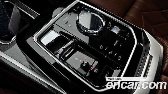 BMW 7시리즈 (G70) 750e xDrive M Sport, 2023 9