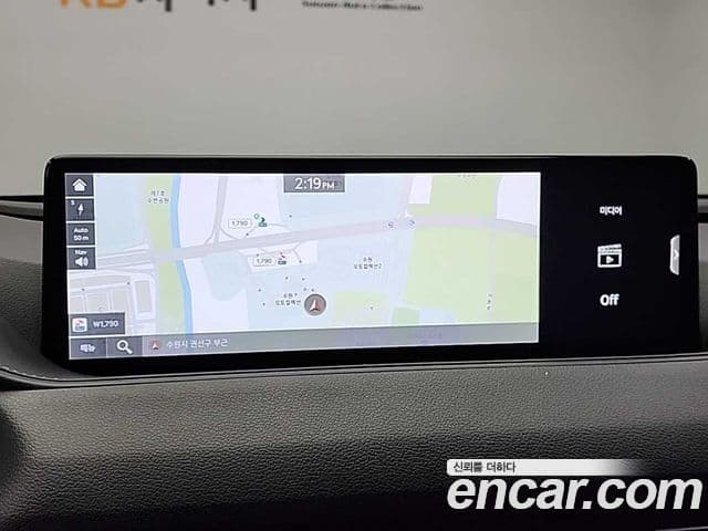 Genesis G80 (RG3) бензин 2.5 турбо 2WD, 2021 14