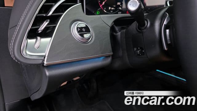 Mercedes-Benz E-класс W214 Avantgarde, 2024 17