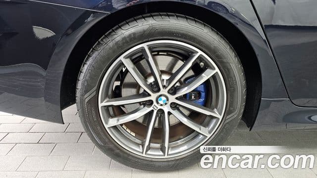 BMW 5시리즈 (G30) 520i M Sport, 2021 все фото