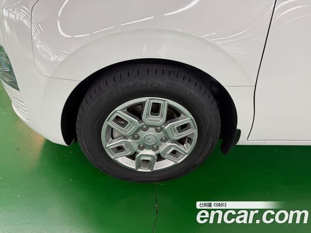 Hyundai Staria Modern, 2023 6