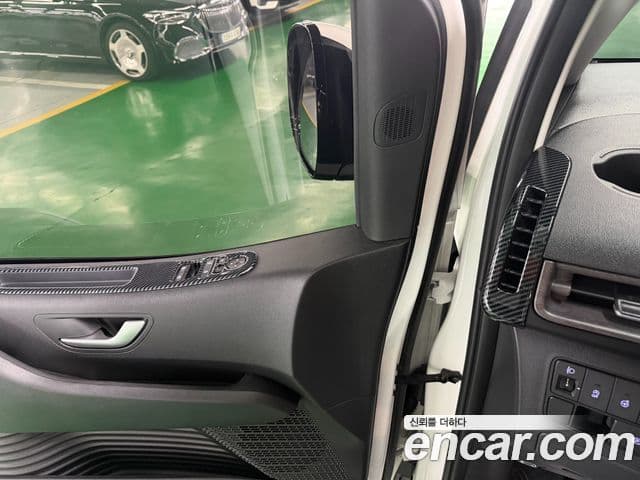 Hyundai Staria Modern, 2023 7