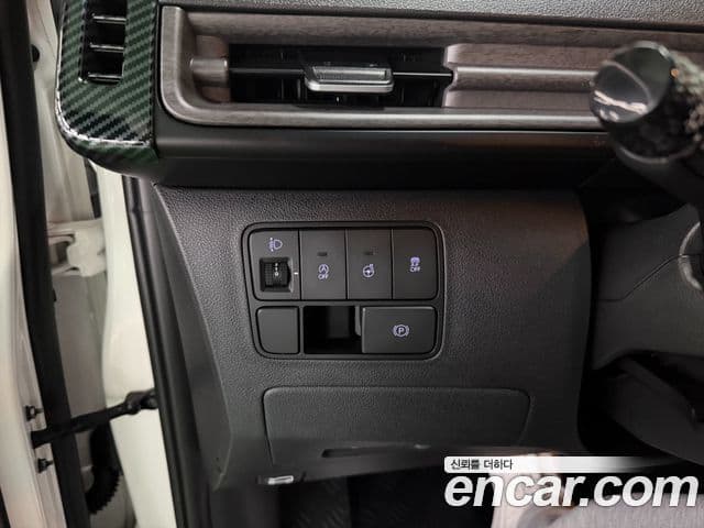 Hyundai Staria Modern, 2023 17