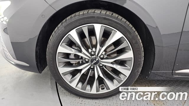 Kia K8 Noblesse, 2022 все фото