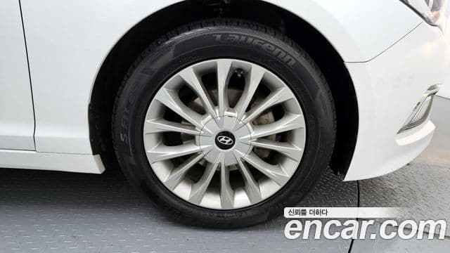 Hyundai LF Sonata 2.0 Smart, 2015 все фото