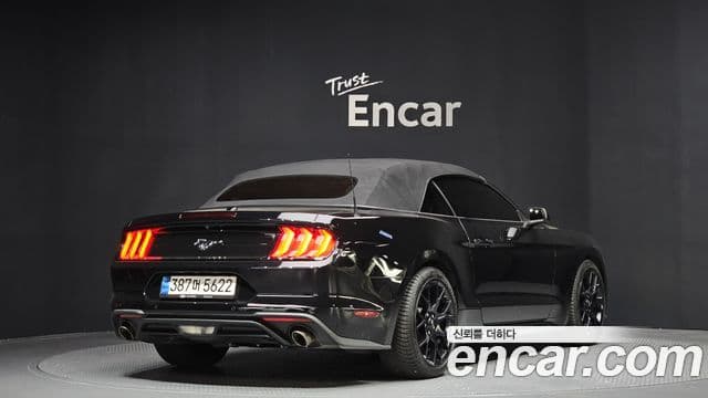 Ford Mustang кабриолет, 2021 2