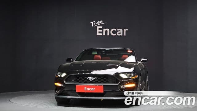 Ford Mustang кабриолет, 2021 3