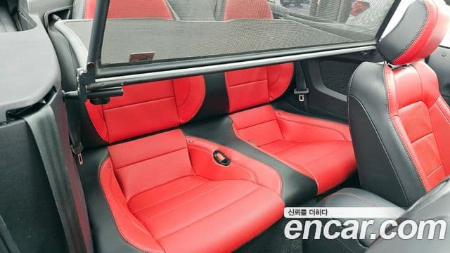 Ford Mustang кабриолет, 2021 12