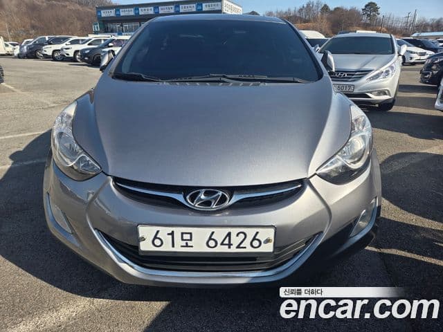 Hyundai Avante MD Premier, 2012 1