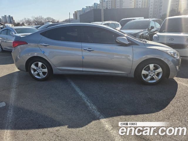 Hyundai Avante MD Premier, 2012 3