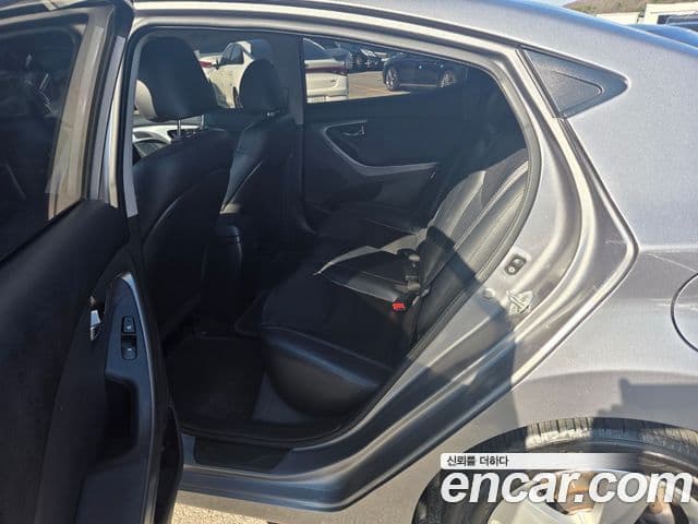 Hyundai Avante MD Premier, 2012 7